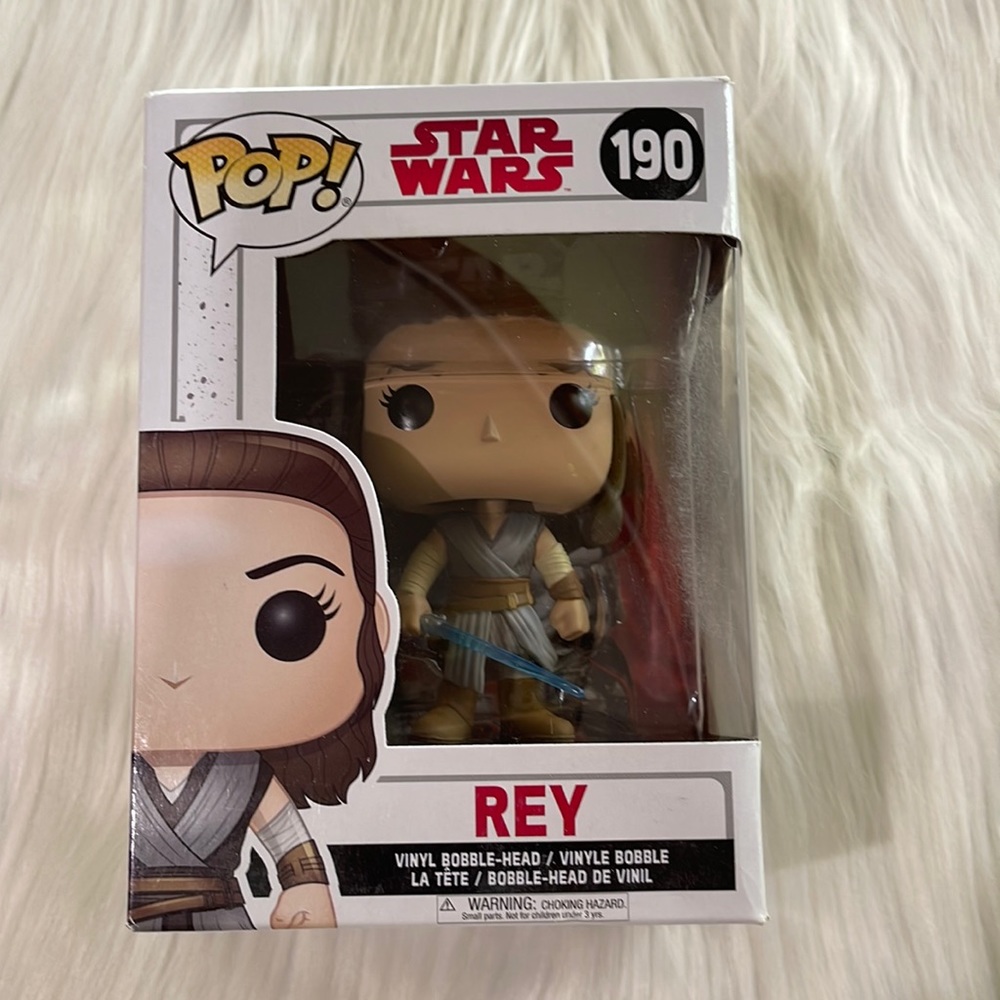 Funko POP Star Wars ; The Last Jedi REY #190